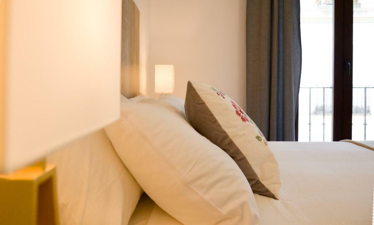Apartamento Faustino Alvarez Sevilla Dış mekan fotoğraf